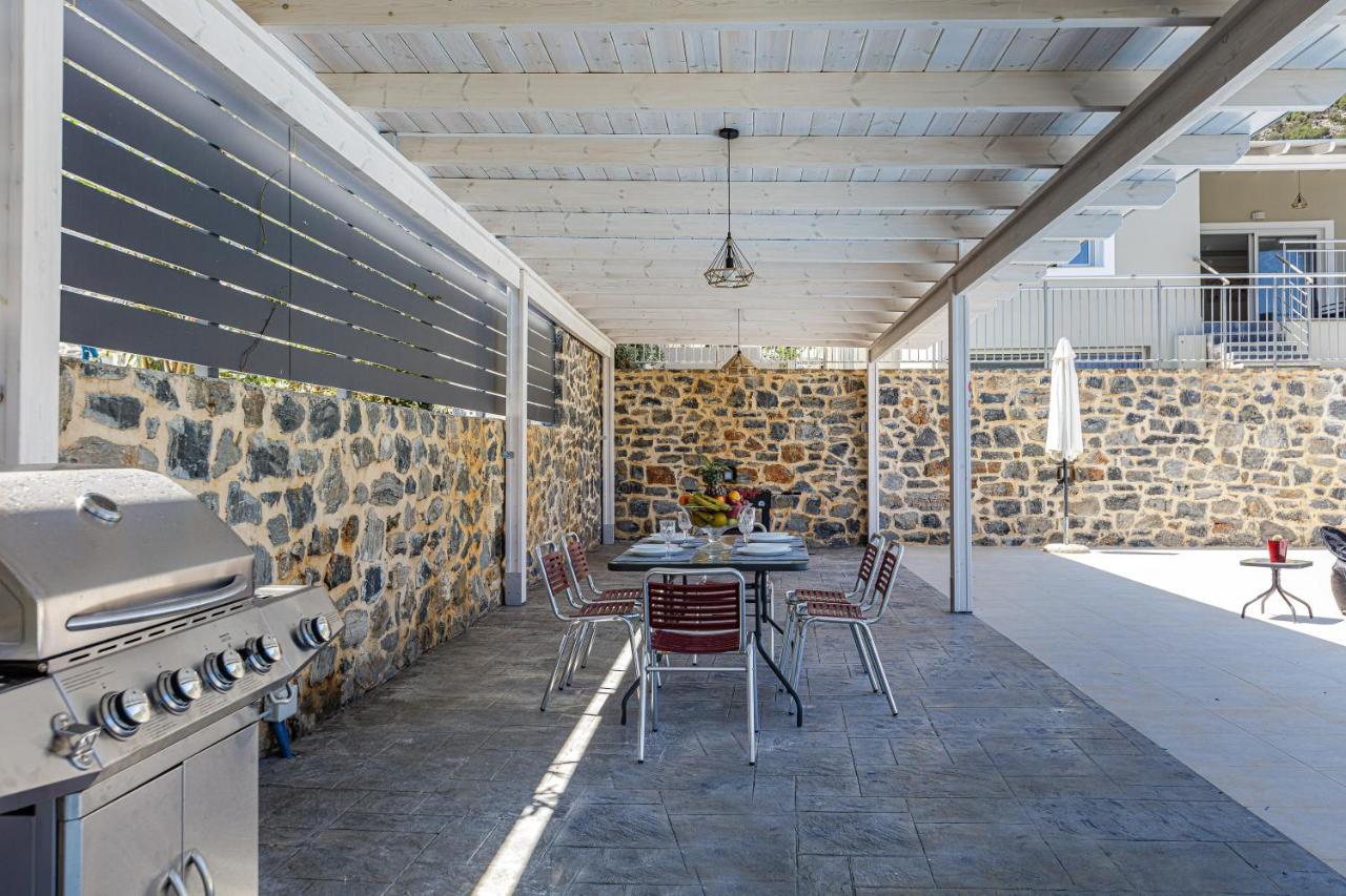 Family Friendly Basilicata Attali villa Private Pool,Children area Vlikhádha Esterno foto